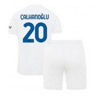 Inter Milan Hakan Calhanoglu #20 Gostujuci Dres za djecu 2023-24 Kratak Rukav (+ Kratke hlače)
